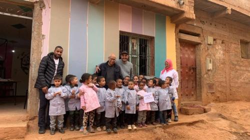Talatast class photo w Assafou President